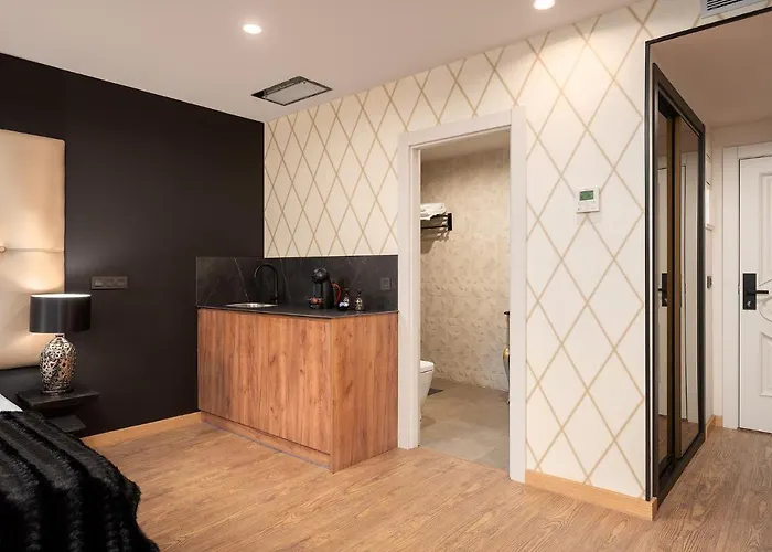 1907 Aparthotel Aviles