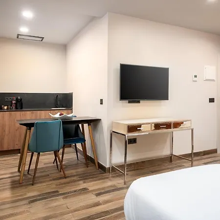 Apartahotel 1907 4*